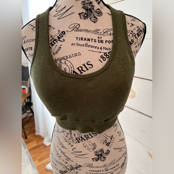 Alphalete Impact Olive Green Racerback Sports Bra, size large, EUC - Picture 2 of 6